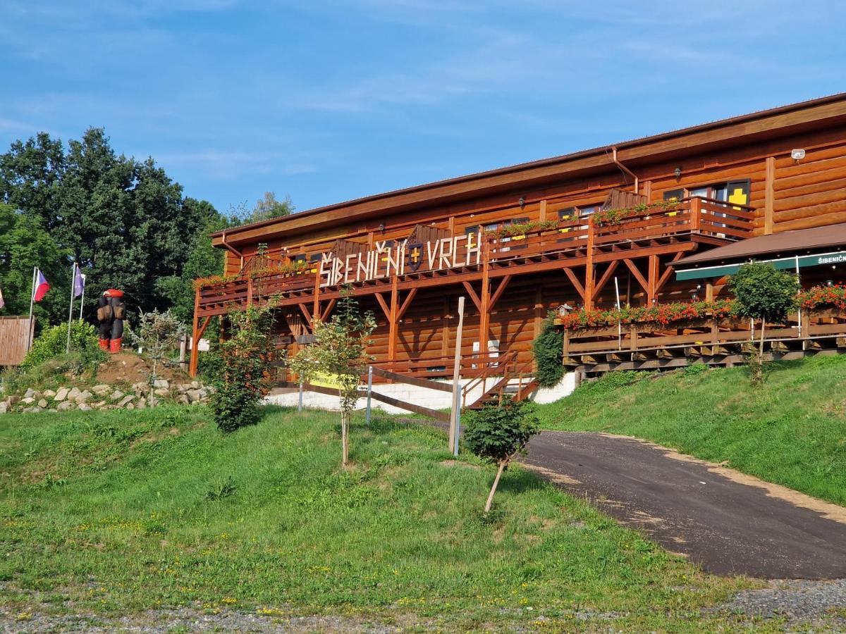 Sport-Hotel Sibenicni Vrch Mnichovice Zewnętrze zdjęcie
