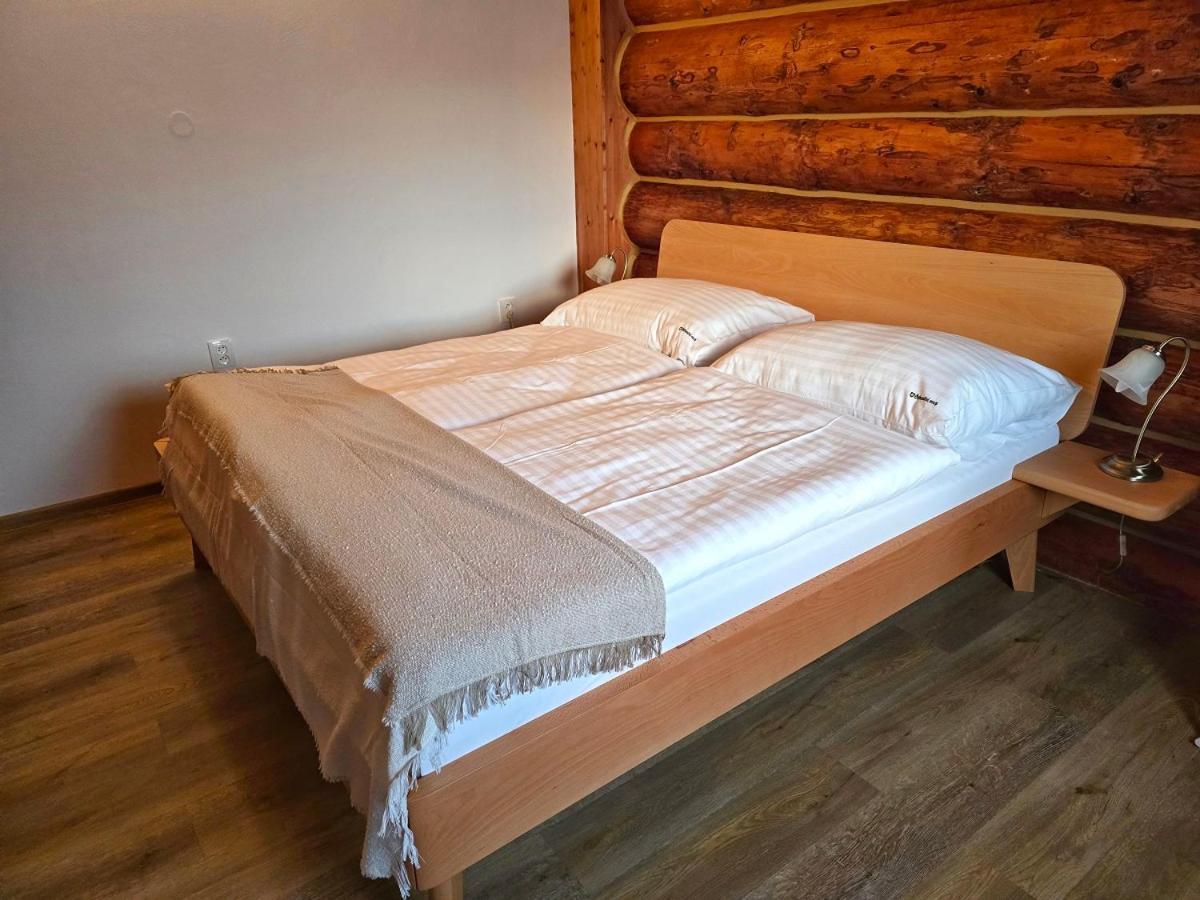 Sport-Hotel Sibenicni Vrch Mnichovice Zewnętrze zdjęcie